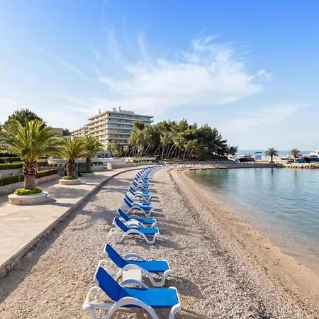 Branka - 50 M From Beach Podstrana